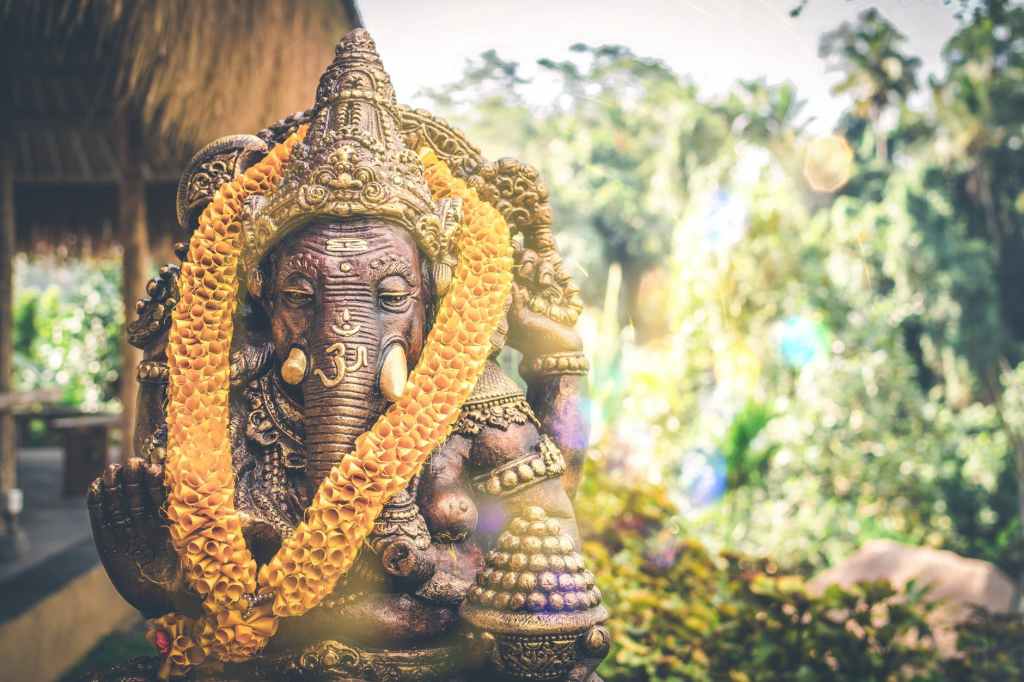 Hinduistyczny bożek o postaci człowieka-słonia