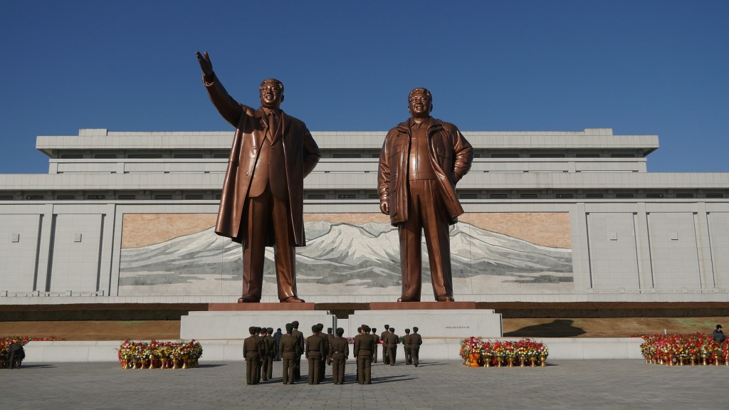 The Grand Monument on Mansu Hill - posąg liderów Korei Północnej